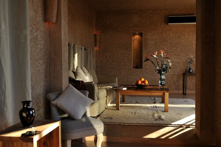 Room 16 of 50