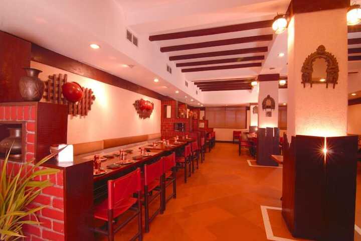Dining Photos