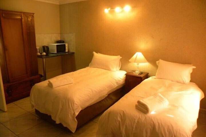 Room 4 of 21