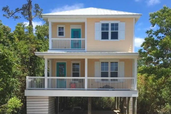 31 N Seahorse Circle by Dune Vacation Rentals