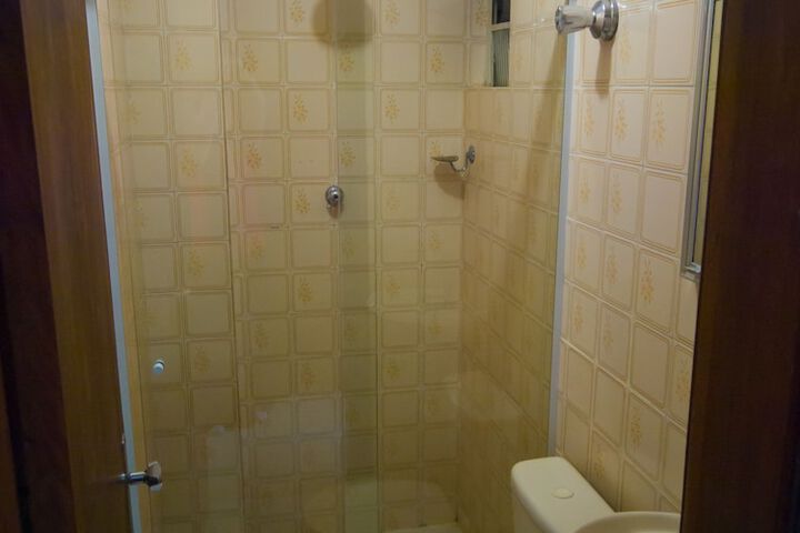 Room 20 of 37