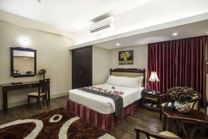 Room 19 of 49