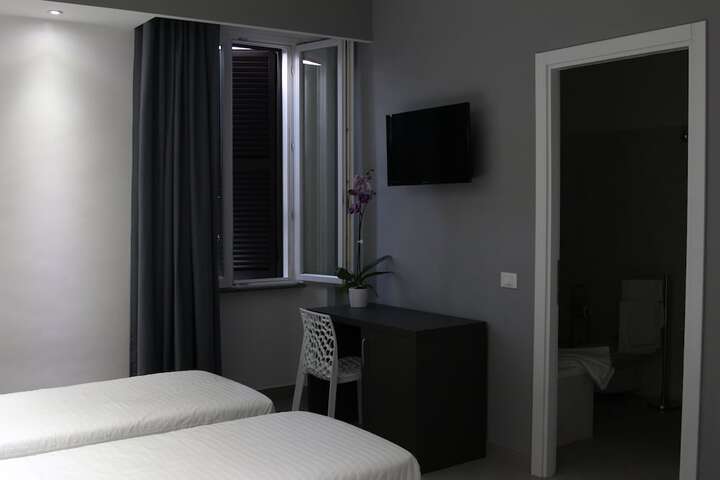 Room 18 of 20