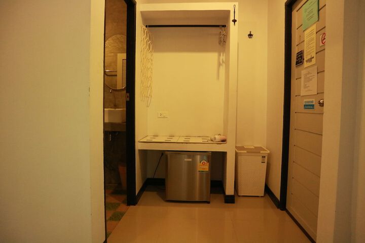 Room 23 of 63