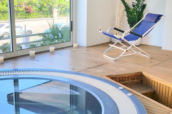 Relaxing Spa