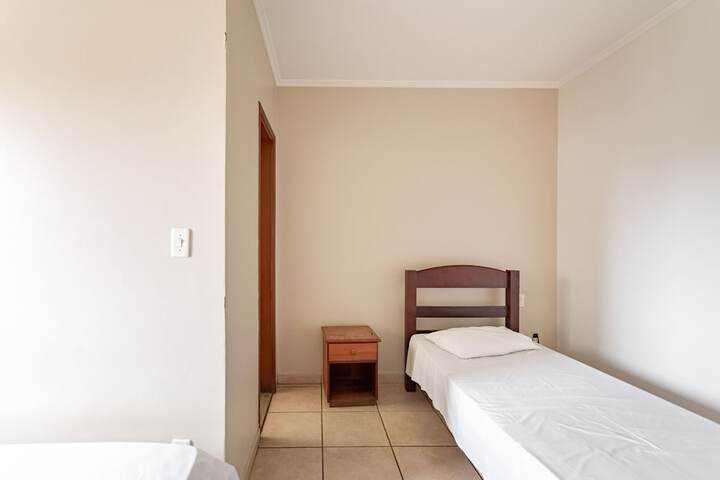 Room 12 of 20