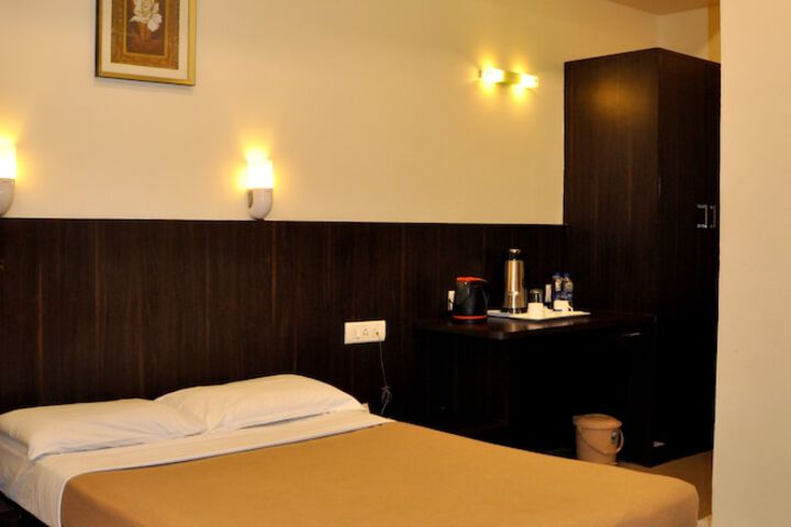 Room 15 of 59