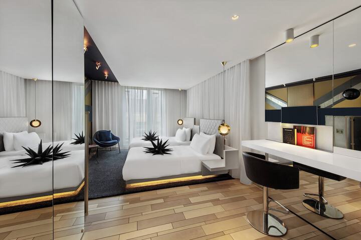 Room 41 of 161