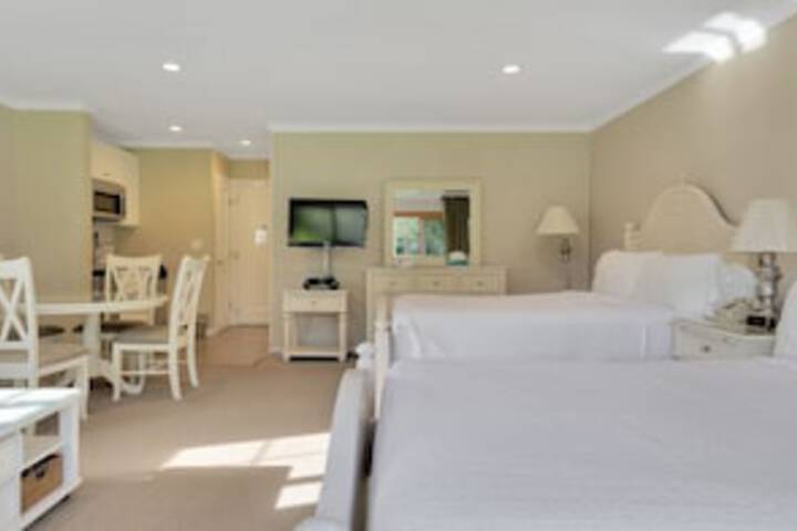 Room 49 of 549