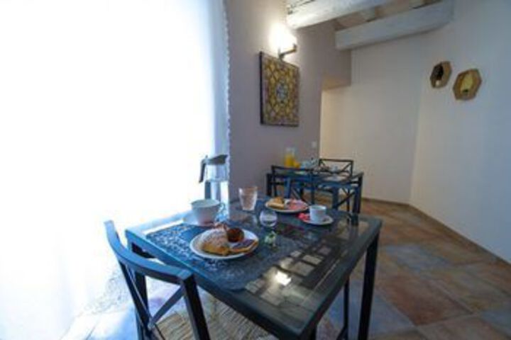 Breakfast/Coffee Service 10 of 26