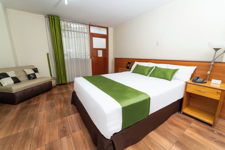 Room 7 of 37