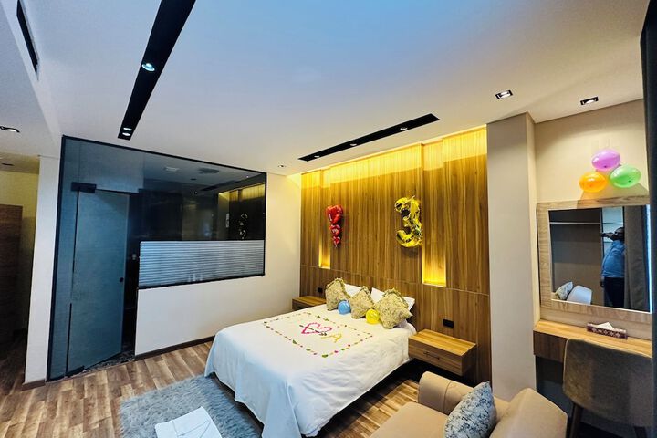 Room 14 of 147
