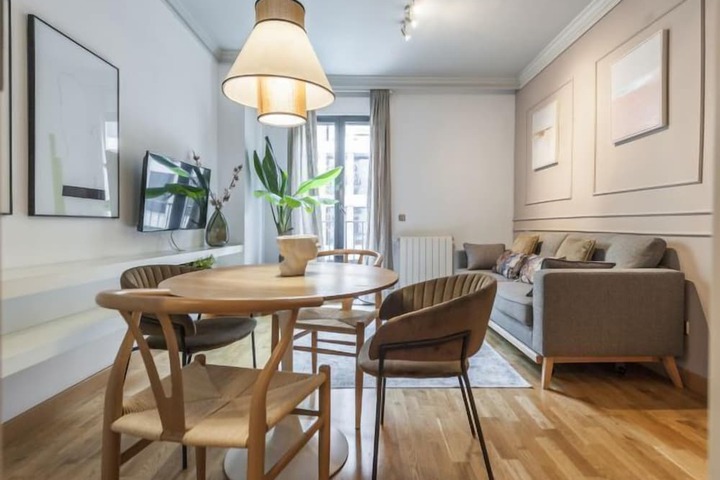 Alterhome Apartamento Plaza de Cibeles II in Madrid