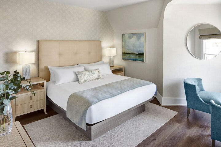 Room 15 of 23