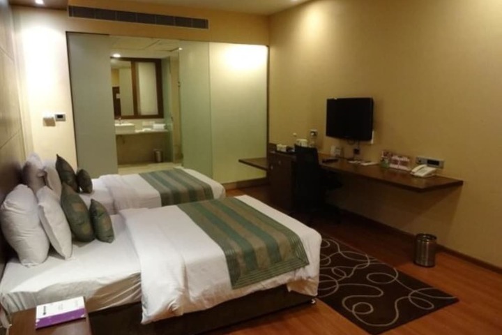 Room 25 of 56