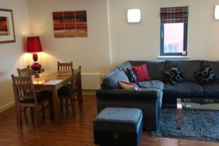 Room 17 of 34