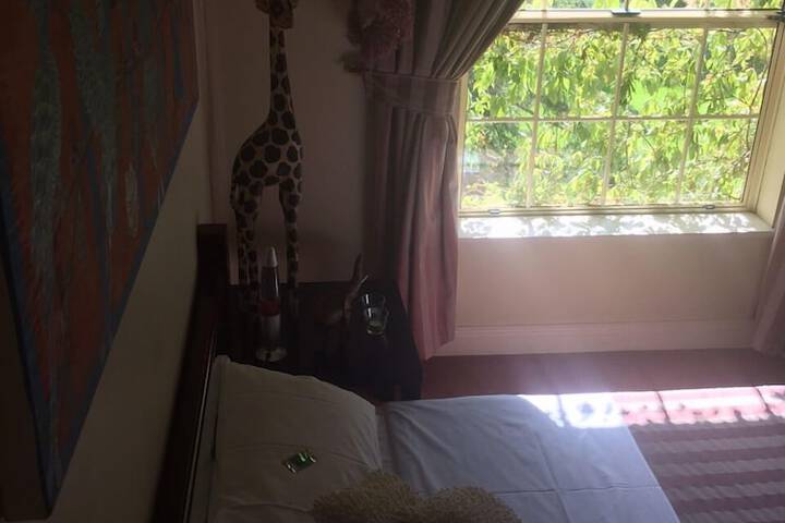 Room 13 of 19
