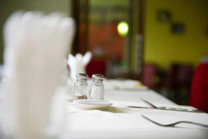 Dining 17 of 22