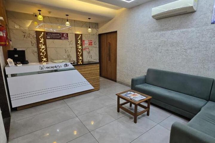 Hotel Sarvottam