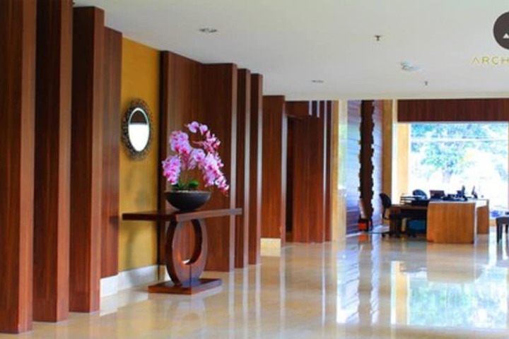 Hotel Interior 5 of 32
