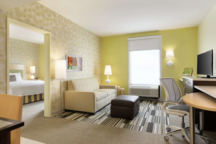 1 King Bed Studio Suite (6 of 11)
