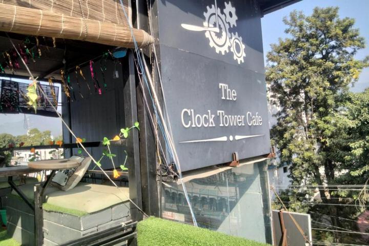 The Clock Tower Rooms & Cafe