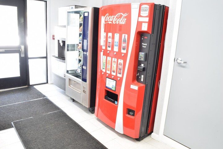 Vending machine