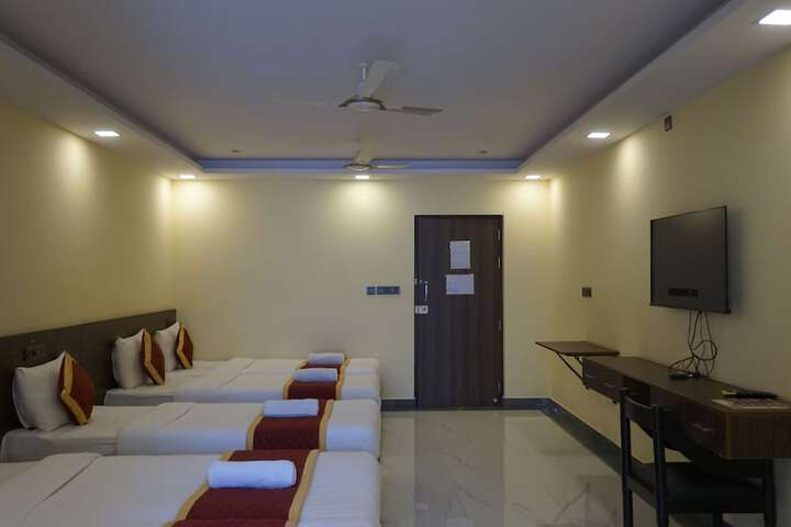 Room 65 of 128