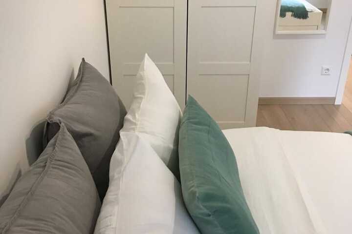 Room 2 of 14