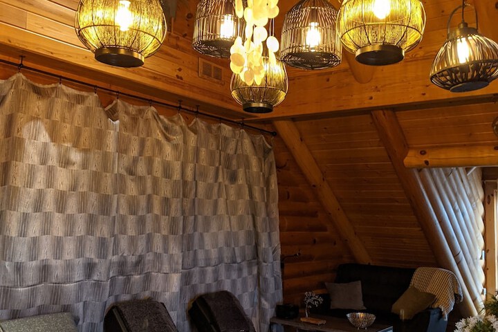 Spa 19 of 43