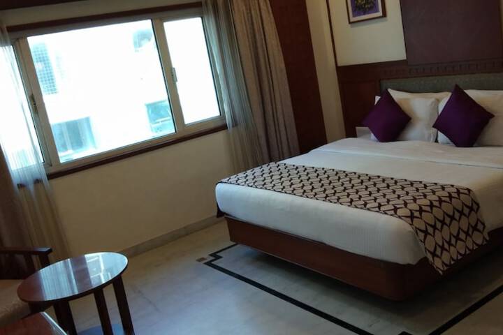 Room 15 of 44