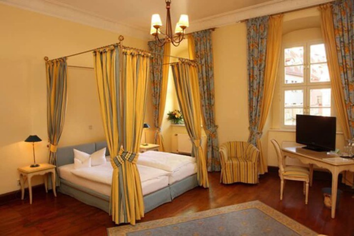 Room 13 of 56