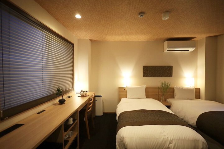 Room 13 of 41