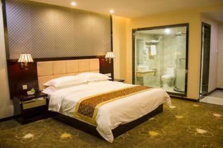 Room 22 of 49