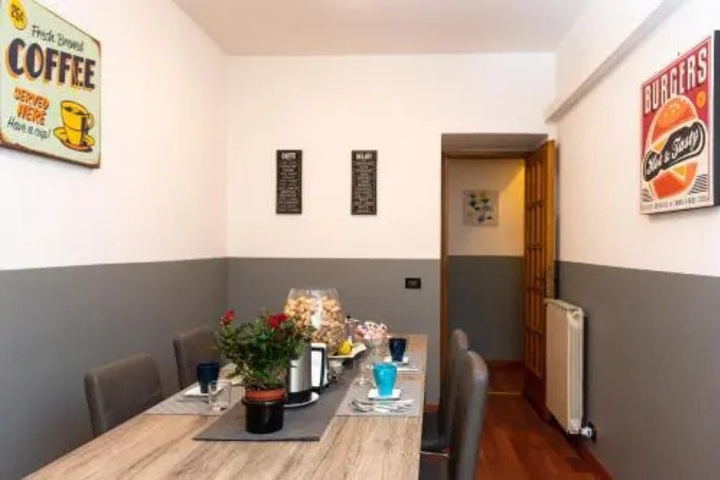 Room 15 of 22