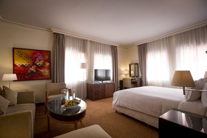 Room 13 of 60