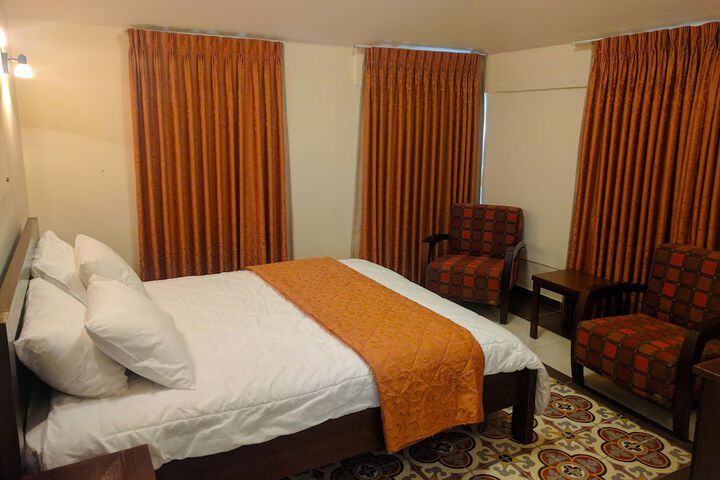 Room 7 of 41