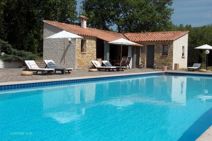 Hotel with Pool