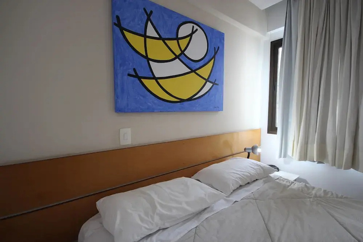 Room 2 of 16
