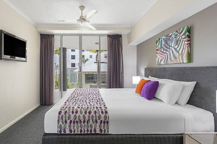 Room 17 of 52