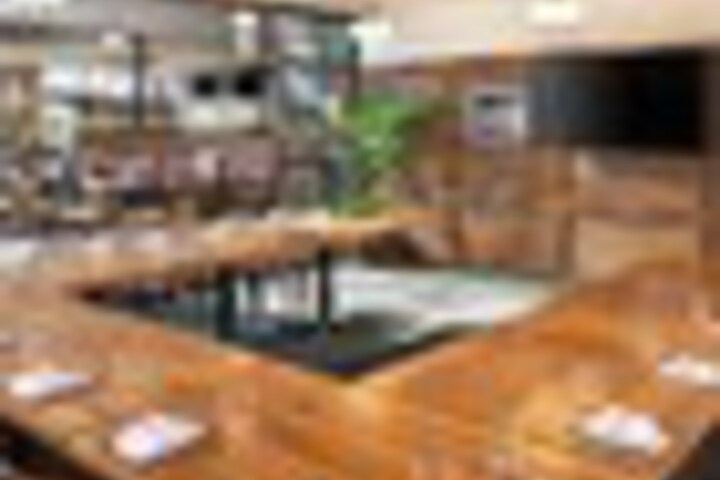 Dining 89 of 177