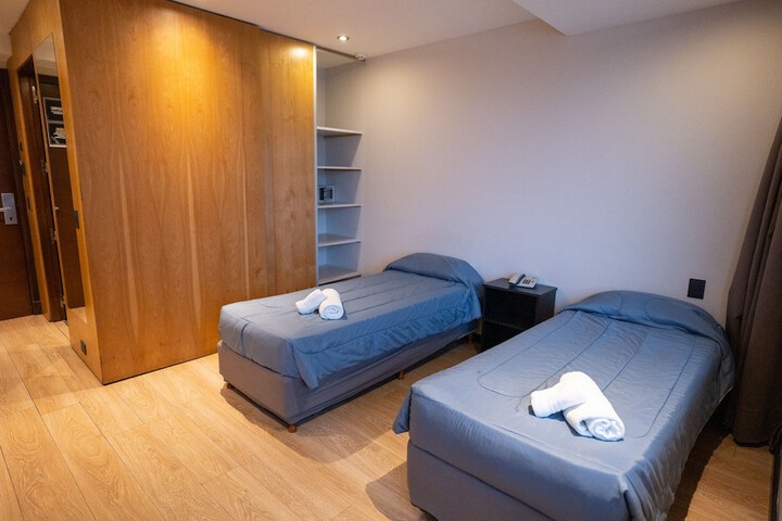 Room 40 of 76