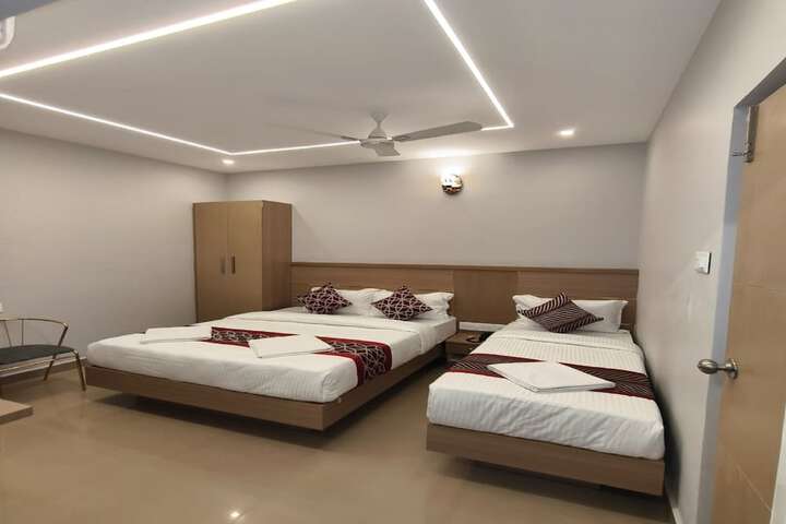 Room 26 of 49