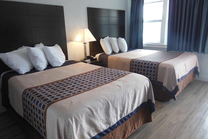 Room 14 of 42