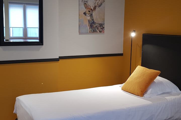Room 7 of 45