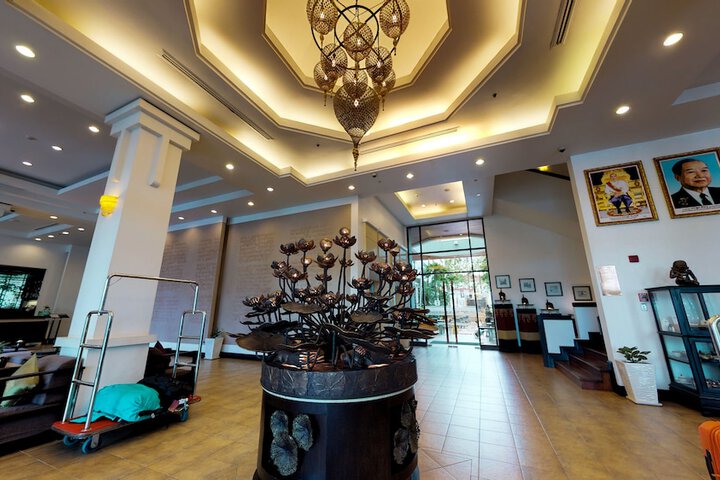 Lobby Entry