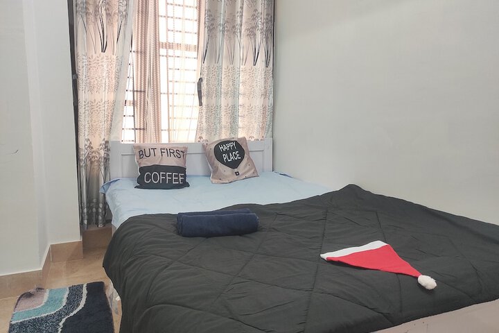 Room 3 of 56