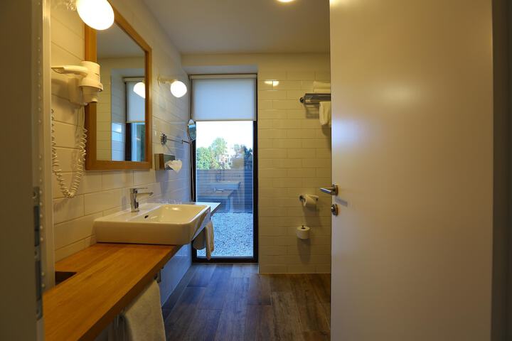 Room 56 of 115