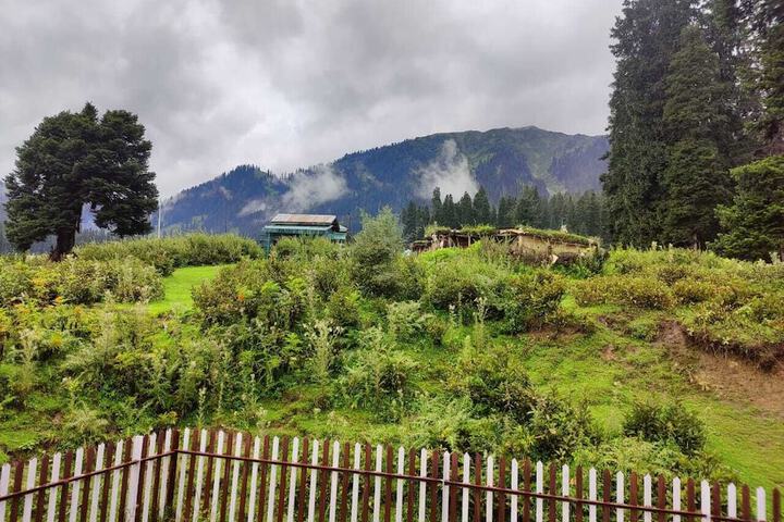 Hotel Exterior 44 of 47