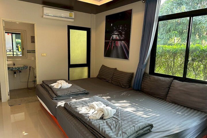Room 26 of 133
